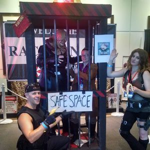 Meet your Posher, Liz